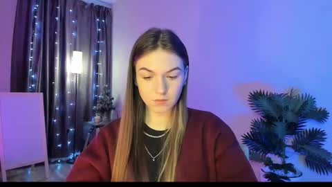 Luna online show from February 2026 04:18:02 AM