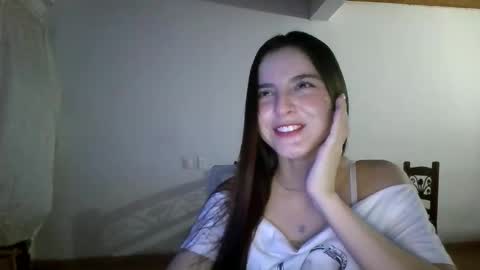 LUNA online show from April 2026 11:27:01 PM