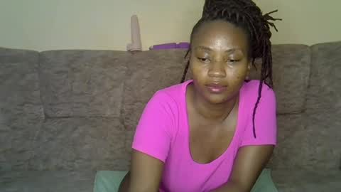 luna_peachy online show from July 2026 12:29:01 PM