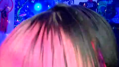 Snapshot of luna_ray420 chatting on March 2025 07:32:01 PM MISS LUNA online show from March 2025 07:32:01 PM