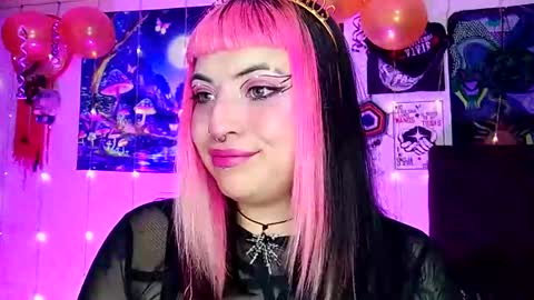 Snapshot of luna_ray420 chatting on March 2025 02:52:01 AM MISS LUNA online show from March 2025 02:52:01 AM