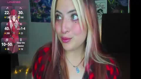 Snapshot of luna_ray420 chatting on November 2025 06:02:02 AM MISS LUNA online show from November 2025 06:02:02 AM