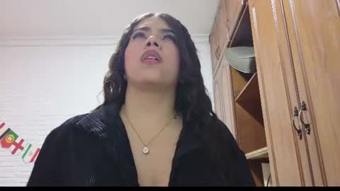 luna_rousse26 online show from July 2026 04:00:02 PM