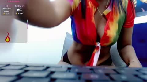 Snapshot of luna_sorni_ chatting on November 2025 11:24:01 AM luna_sorni_ online show from November 2025 11:24:01 AM