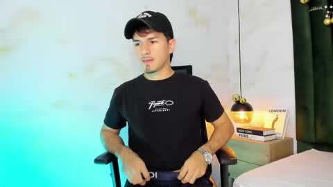 Snapshot of luna_stanford chatting on December 2025 07:52:01 PM Luna Stanford online show from December 2025 07:52:01 PM