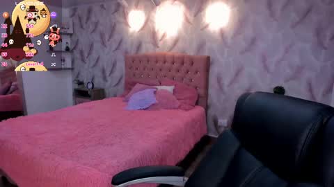  Luna online show from October 2025 02:45:02 AM