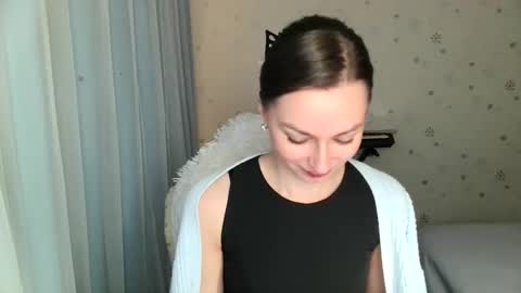 lunaa_bluee online show from November 2025 07:58:02 PM