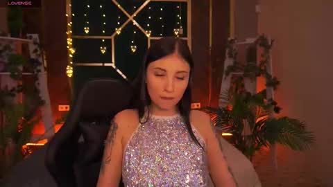 Snapshot of lunaamay chatting on February 2026 03:21:02 PM lunaamay online show from February 2026 03:21:02 PM