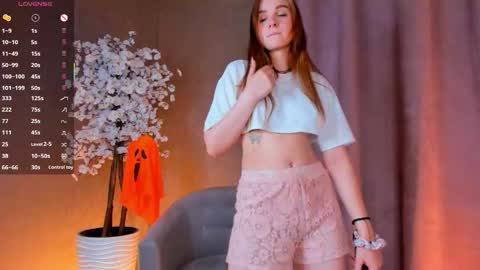 Luna online show from October 2025 12:30:02 AM