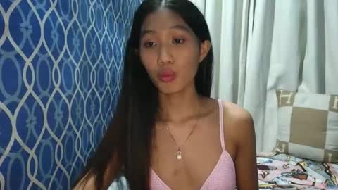 Snapshot of lunachance chatting on September 2025 10:37:01 AM lunachance online show from September 2025 10:37:01 AM