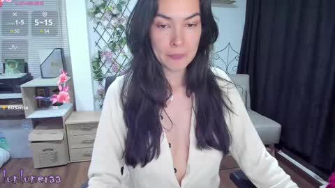 Luna online show from February 2025 06:14:02 AM