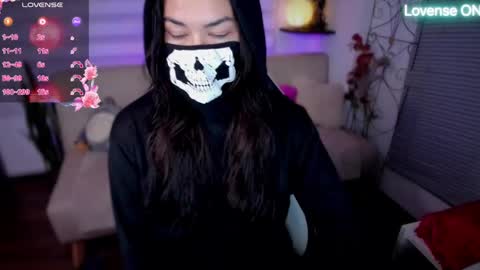 Luna online show from April 2026 02:46:02 AM