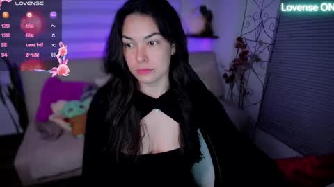 Luna online show from May 2026 03:37:02 AM