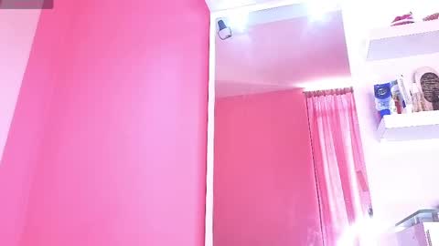 lunagudis online show from May 2026 02:23:02 PM