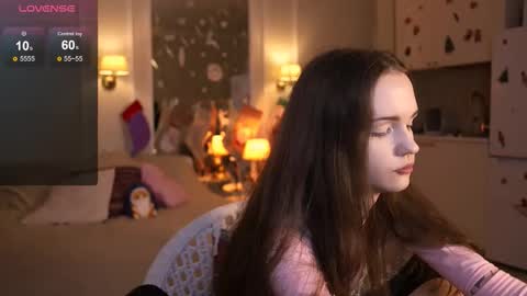 Snapshot of lunaice__ chatting on December 2025 06:50:01 AM Luna online show from December 2025 06:50:01 AM