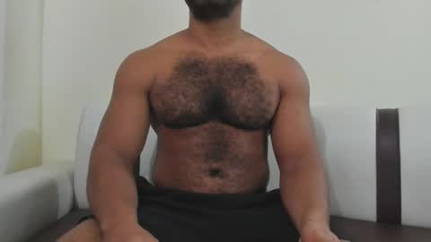 Luna online show from December 2025 07:03:01 AM