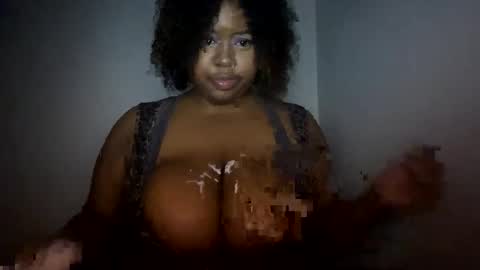 Snapshot of lunamoth00 chatting on February 2026 02:53:01 AM lunamoth00 online show from February 2026 02:53:01 AM