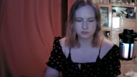 lunamystique_ online show from June 2026 11:20:02 AM