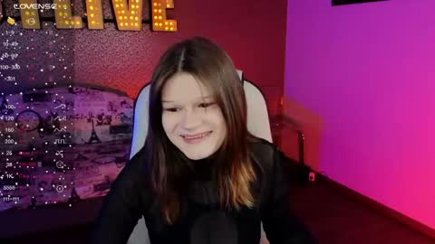 Luna online show from March 2026 12:01:02 PM