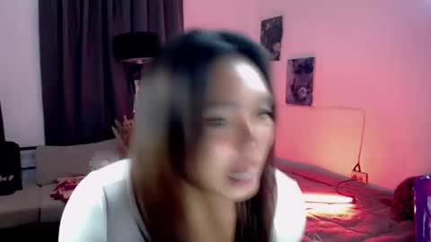 Luna online show from April 2026 01:42:02 AM