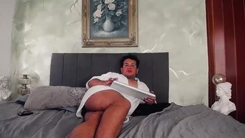 Snapshot of lunar_shade chatting on February 2026 09:53:02 PM jesus online show from February 2026 09:53:02 PM