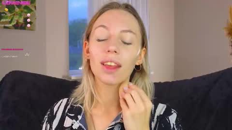 Snapshot of lunariabliss chatting on October 2025 02:38:02 PM Kelly online show from October 2025 02:38:02 PM