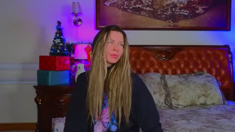 Luna Rishi online show from January 2026 05:27:02 PM