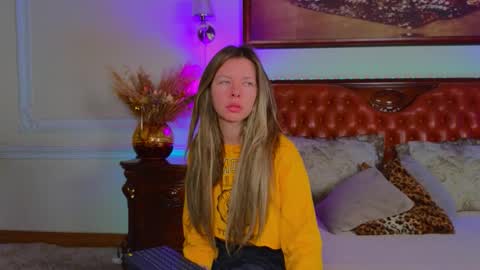 Luna Rishi online show from January 2026 05:54:02 AM