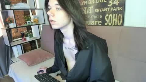 Matthew online show from May 2026 07:37:02 AM