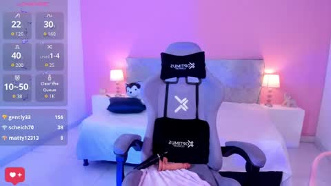 Luna online show from February 2025 09:51:02 AM