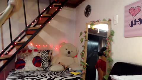 Snapshot of lunasky83 chatting on January 2025 02:07:02 PM luna online show from January 2025 02:07:02 PM