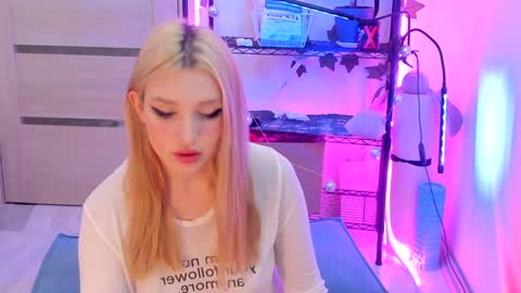 Kate online show from January 2025 02:54:01 AM