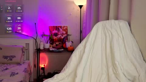 Kate online show from October 2025 10:09:02 PM