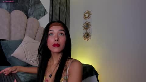 Luna   online show from March 2026 11:03:01 AM