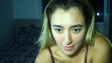 lunavelvvet online show from August 2026 01:09:01 AM