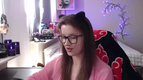 LunaXcherry online show from May 2026 09:03:02 AM