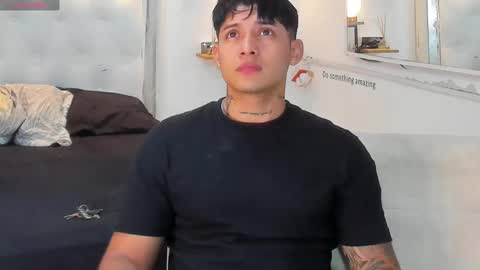 Lunay online show from October 2025 12:32:02 AM