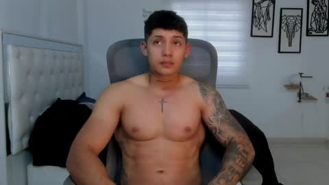 Lunay online show from May 2026 07:55:01 PM