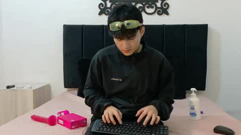 lunaydream online show from June 2026 11:59:01 AM