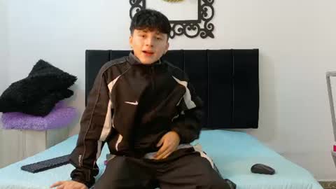 lunaydream online show from June 2026 11:35:02 AM