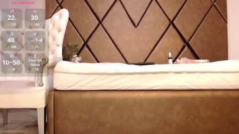 lunitadiva online show from January 2025 12:07:02 PM