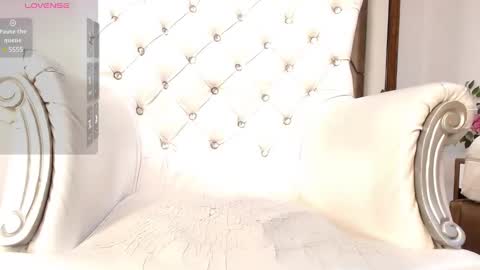 lunitadiva online show from January 2025 12:18:01 PM