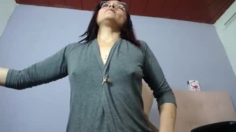 Luna Tamara online show from June 2026 06:15:02 AM