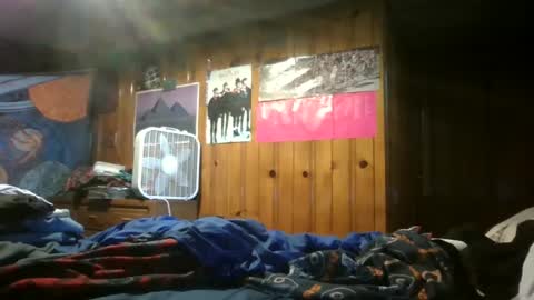 lunna8224 online show from September 2025 09:42:01 PM