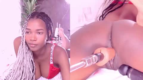 Snapshot of lunna_thomson chatting on October 2025 02:43:02 PM lunna online show from October 2025 02:43:02 PM