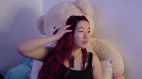 Luna online show from November 2025 03:34:01 AM