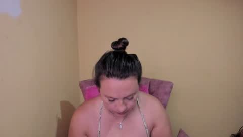 Katty   what ever do you want on my pv is for extra tokens minimi 250 tks ty u for understand online show from July 2026 03:31:02 AM