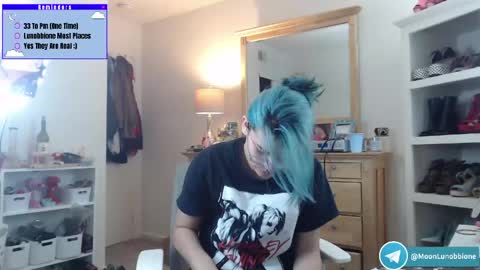 Lunobbione online show from April 2026 04:41:02 PM