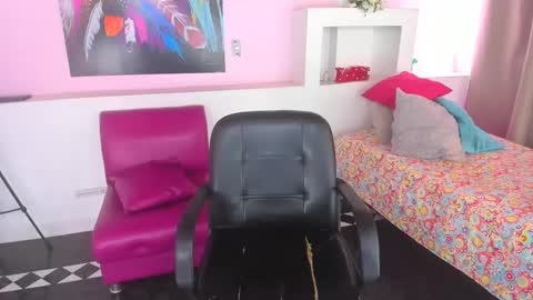 Snapshot of lunoox_ chatting on January 2025 02:46:01 PM LunoxLili online show from January 2025 02:46:01 PM