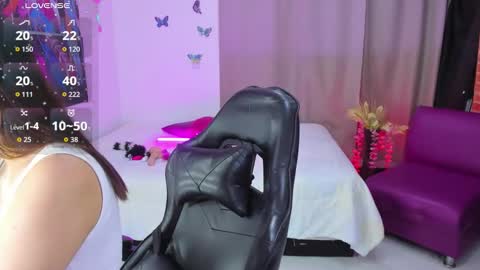 Snapshot of lunoox_ chatting on February 2026 01:15:02 AM LunoxLili online show from February 2026 01:15:02 AM